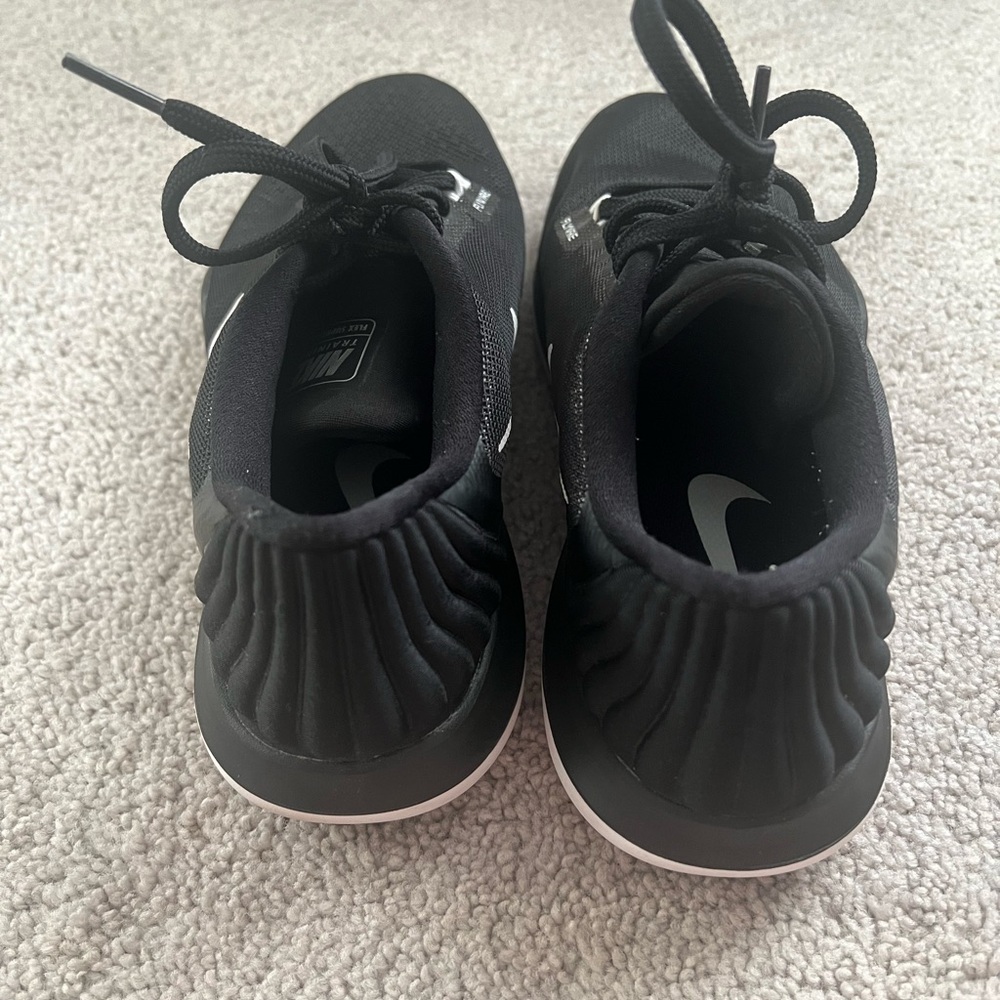 Women’s Nike Flex Supreme TR5 Training Running Sneakers - Picture 4 of 11